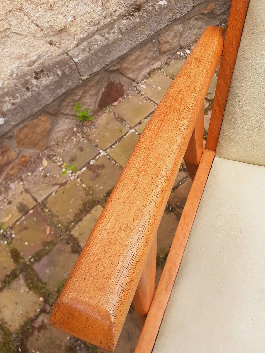 Paire de fauteuils année 50 pieds compas