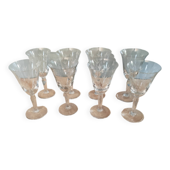 set of 8 wine or water glasses in cut glass