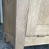Solid oak storage unit – Contemporary country style