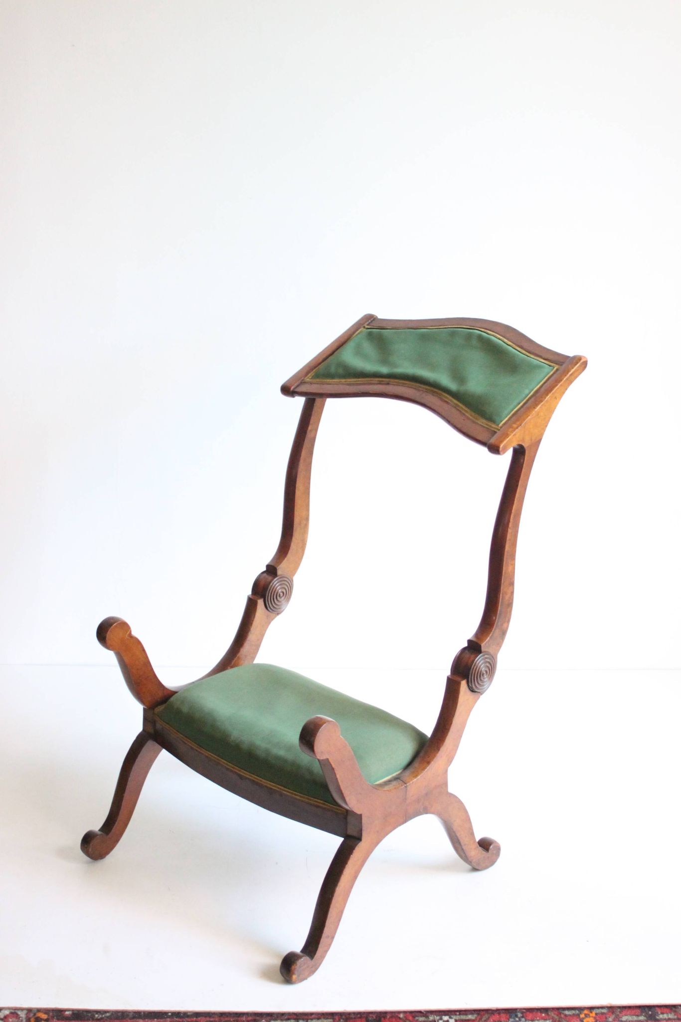Tabouret et chaise de prière transformables victoriens pour prie-Dieu
