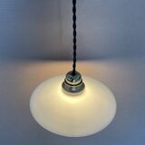 Old opaline suspension D21cm