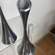 Paire de bougeoirs design en acier inoxydable