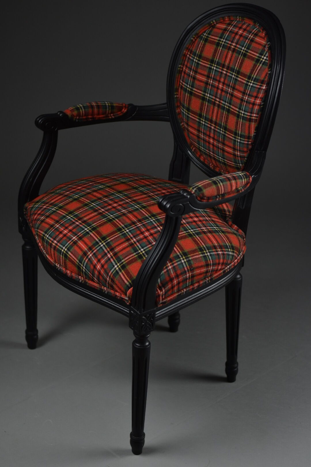 Medallion Chair with Tartan Fabric, Early XXth century