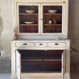 Double-bodied china cabinet