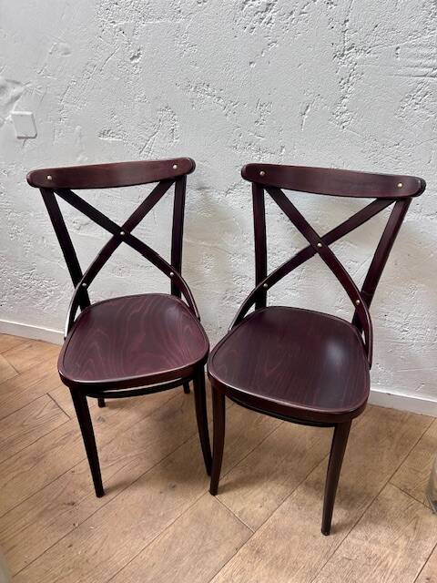 Set of 2 bistro chairs