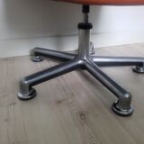 Vintage armchair in brown leather