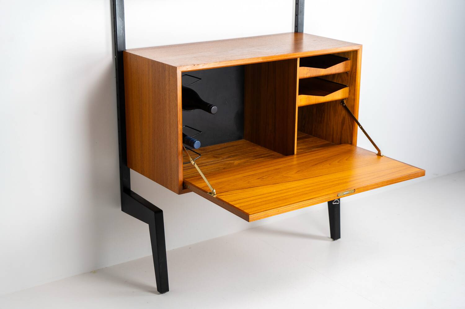 Rare Poul Cadovius standing wall-unit with bar (Denmark, 1960s).