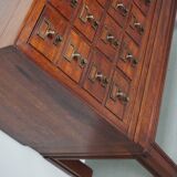 Armoire d'apothicaire/classeur antique en chêne hollandais, années 1920