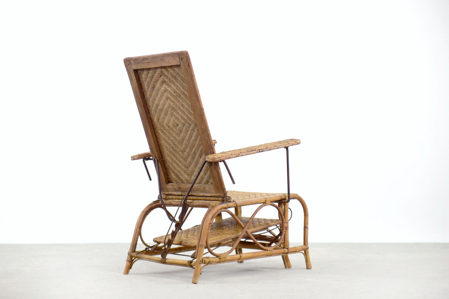 Bauhaus rattan armchair with ottoman by Erich Dieckmann, 1930s