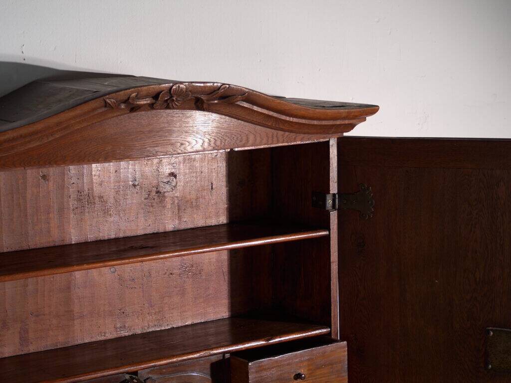 Antique oak secretary – Central Europe, circa 1850