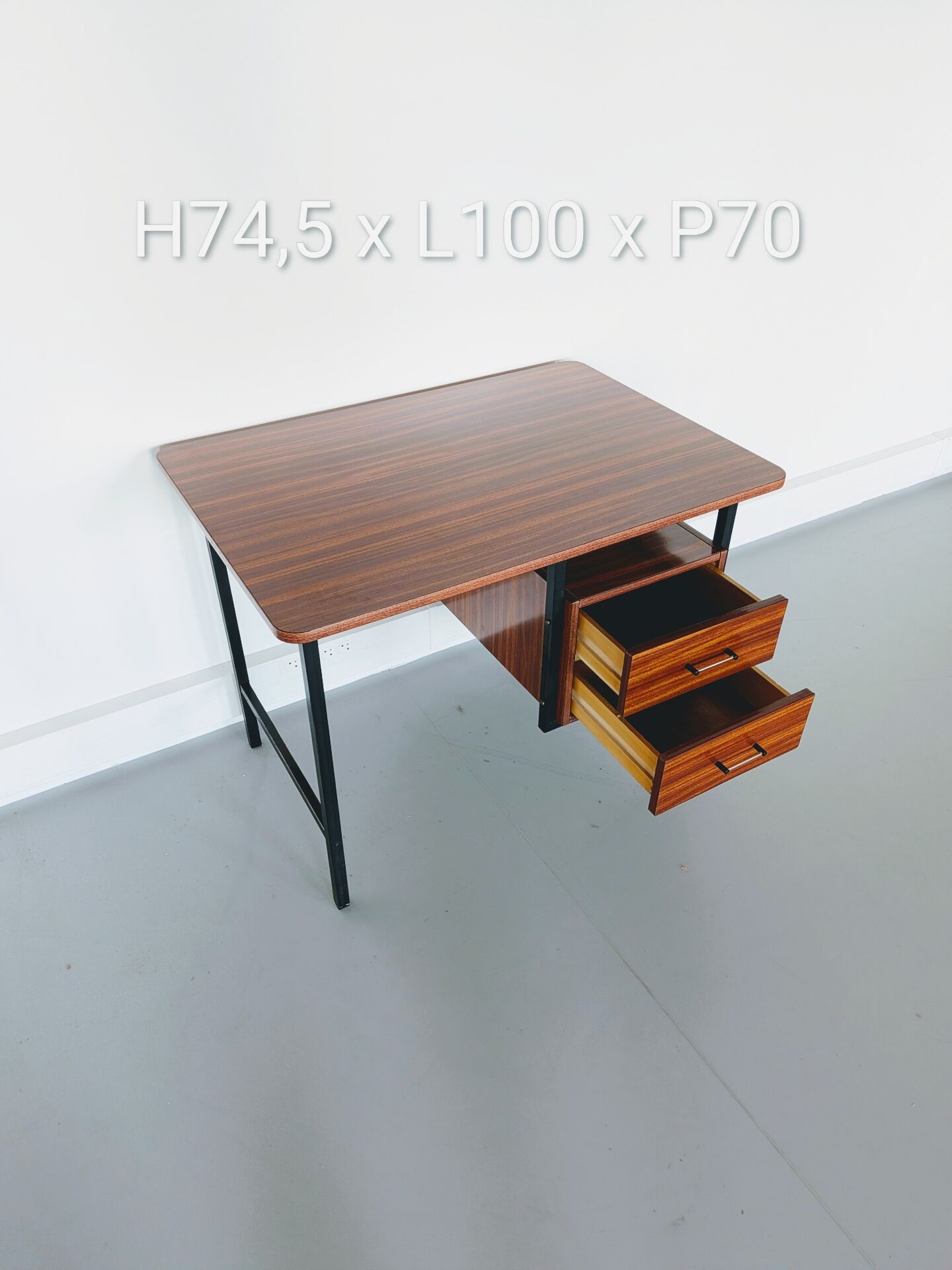 Vintage desk in formica, wood and metal