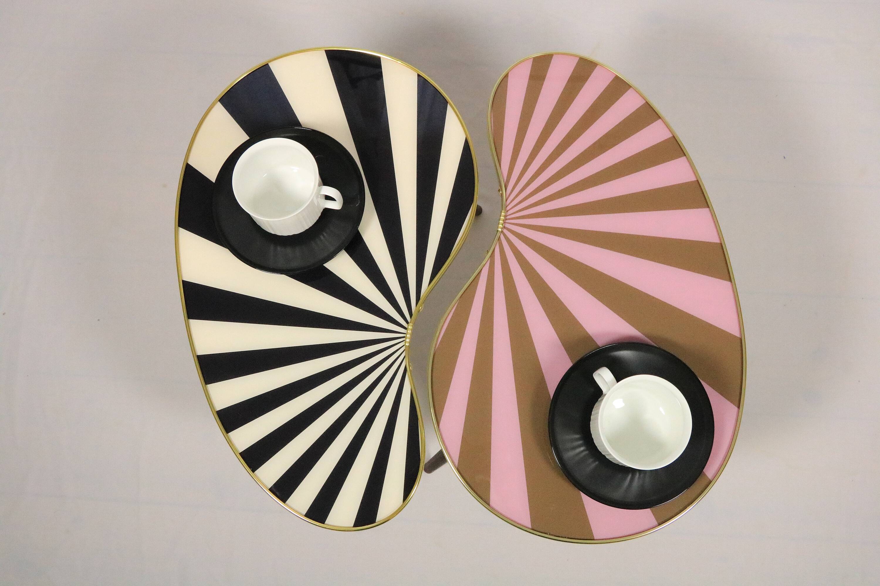 Small side table, kidney-shaped, black and white stripes, 3 elegant legs, 50s style