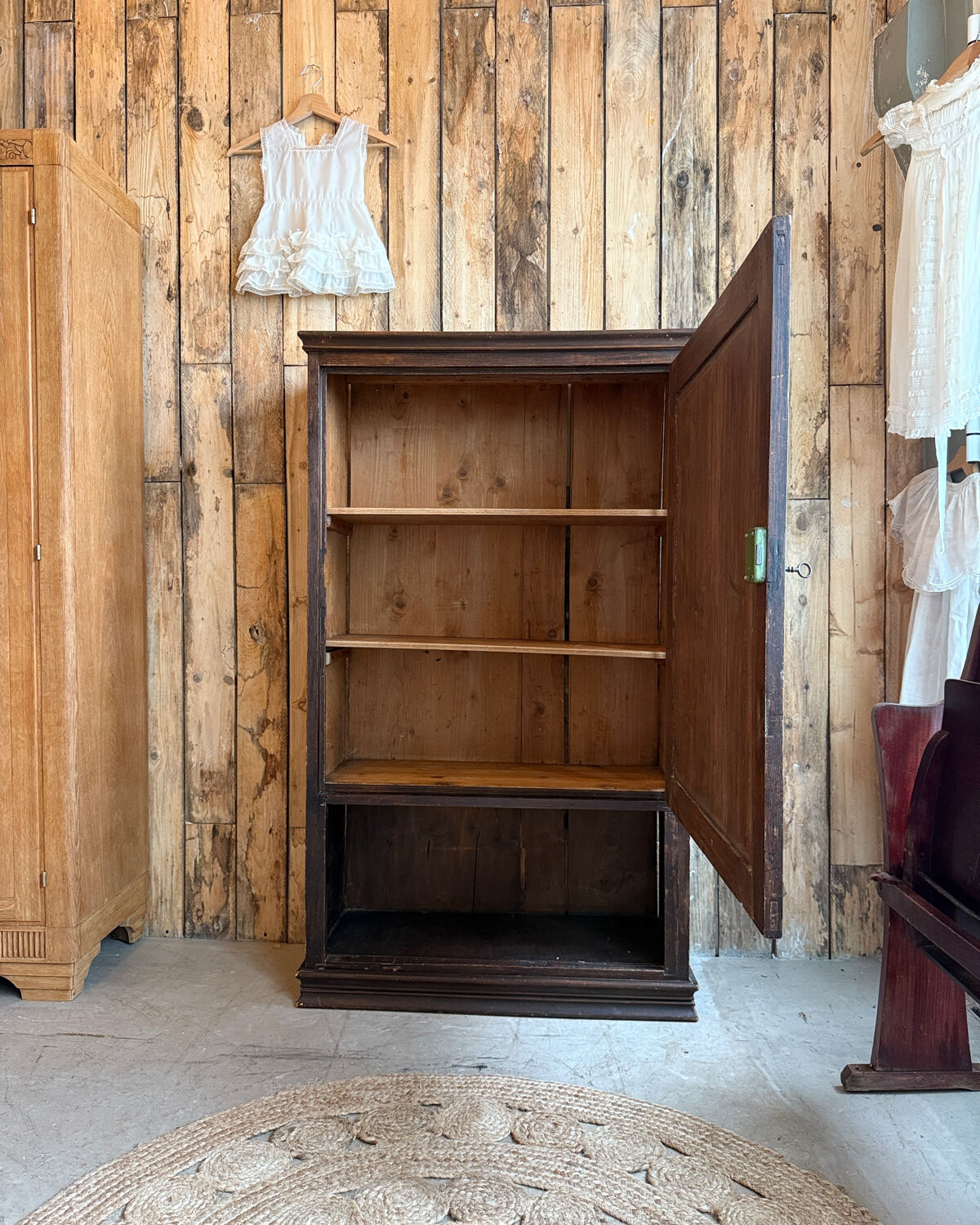 Bonnetière d’art populaire