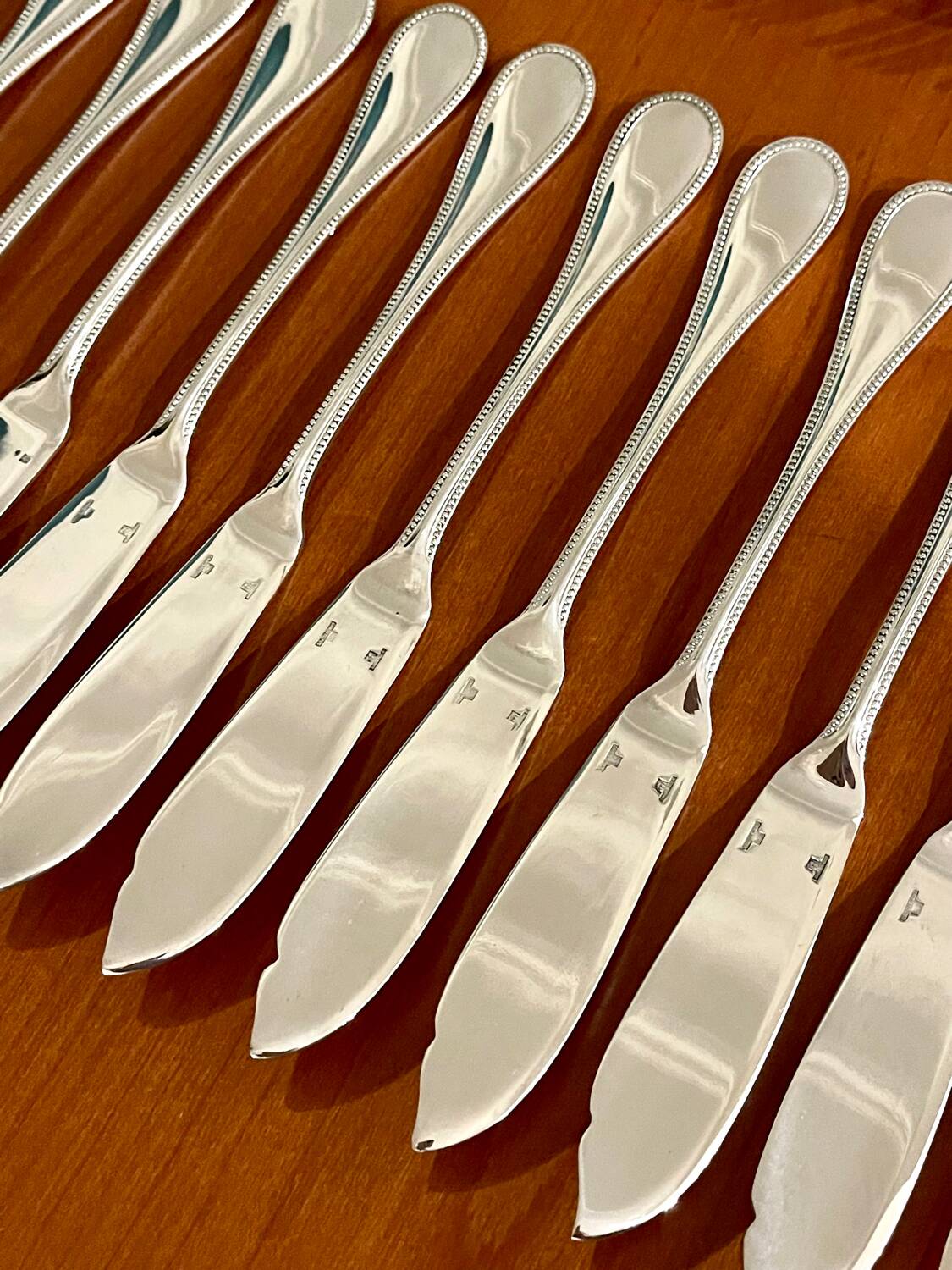 Christofle Perles 12-piece fish cutlery set, excellent condition