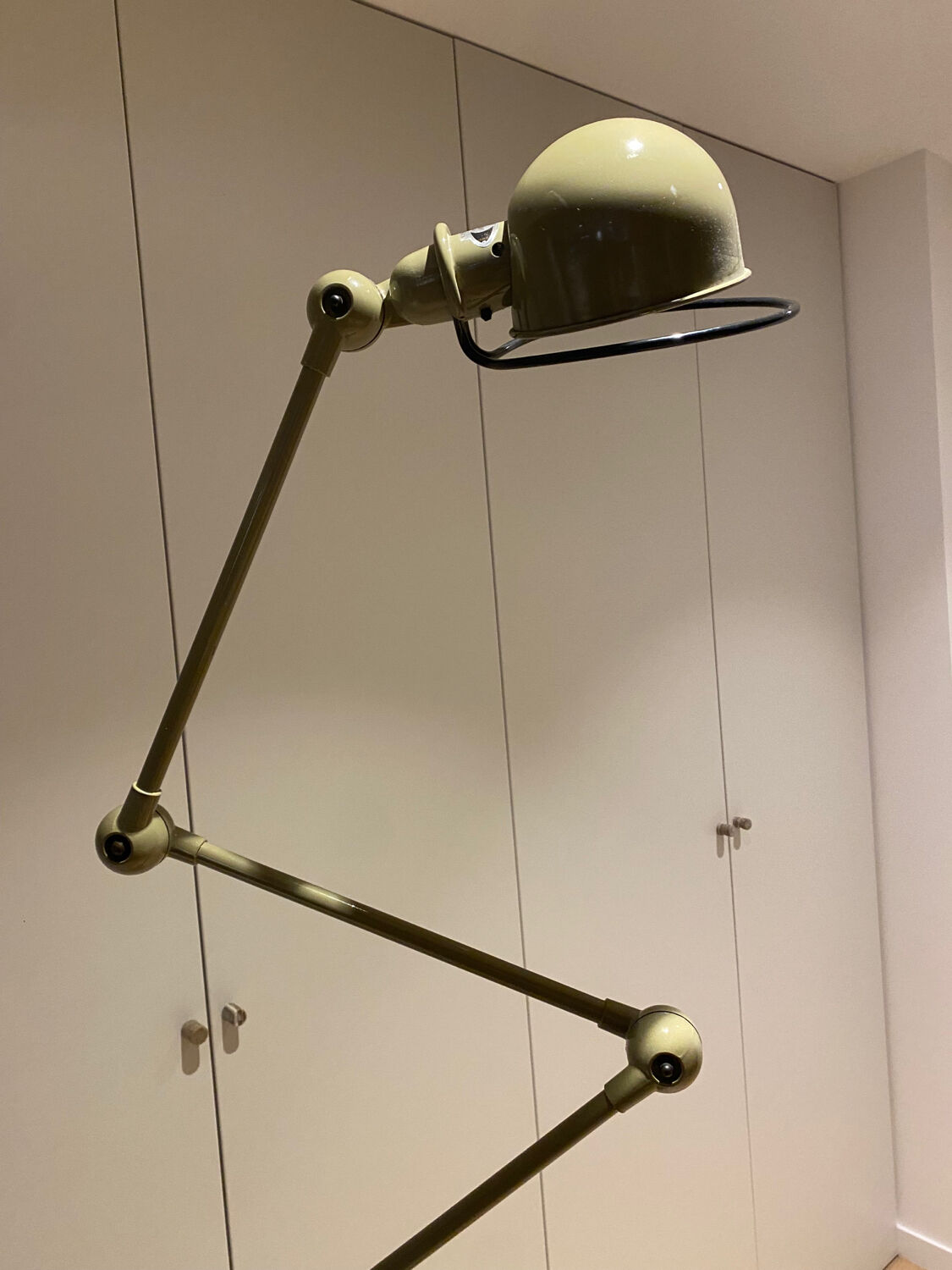 Jielde 6 arm lamp