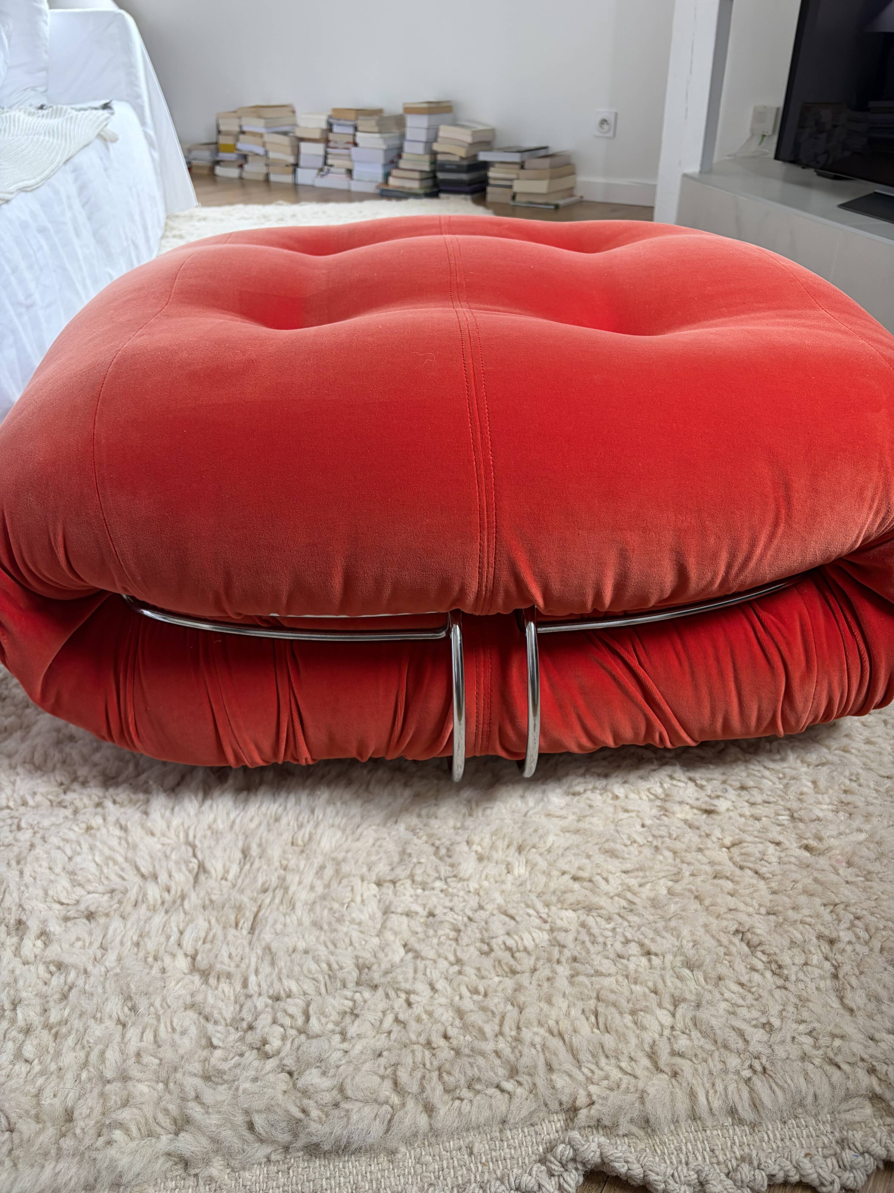 Ottoman Soriana Cassina