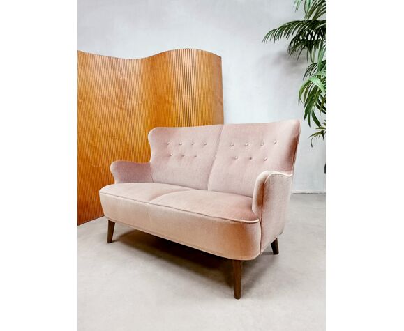 Midcentury Dutch vintage design sofa Theo Ruth Artifort 'Pink velvet' |  Selency