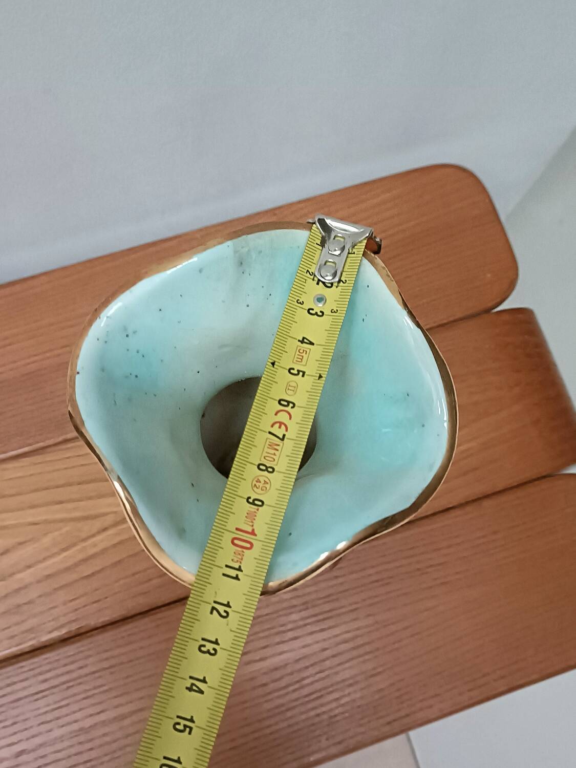 Vallauris corolla vase