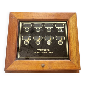 Old call panel of a bourgeois house