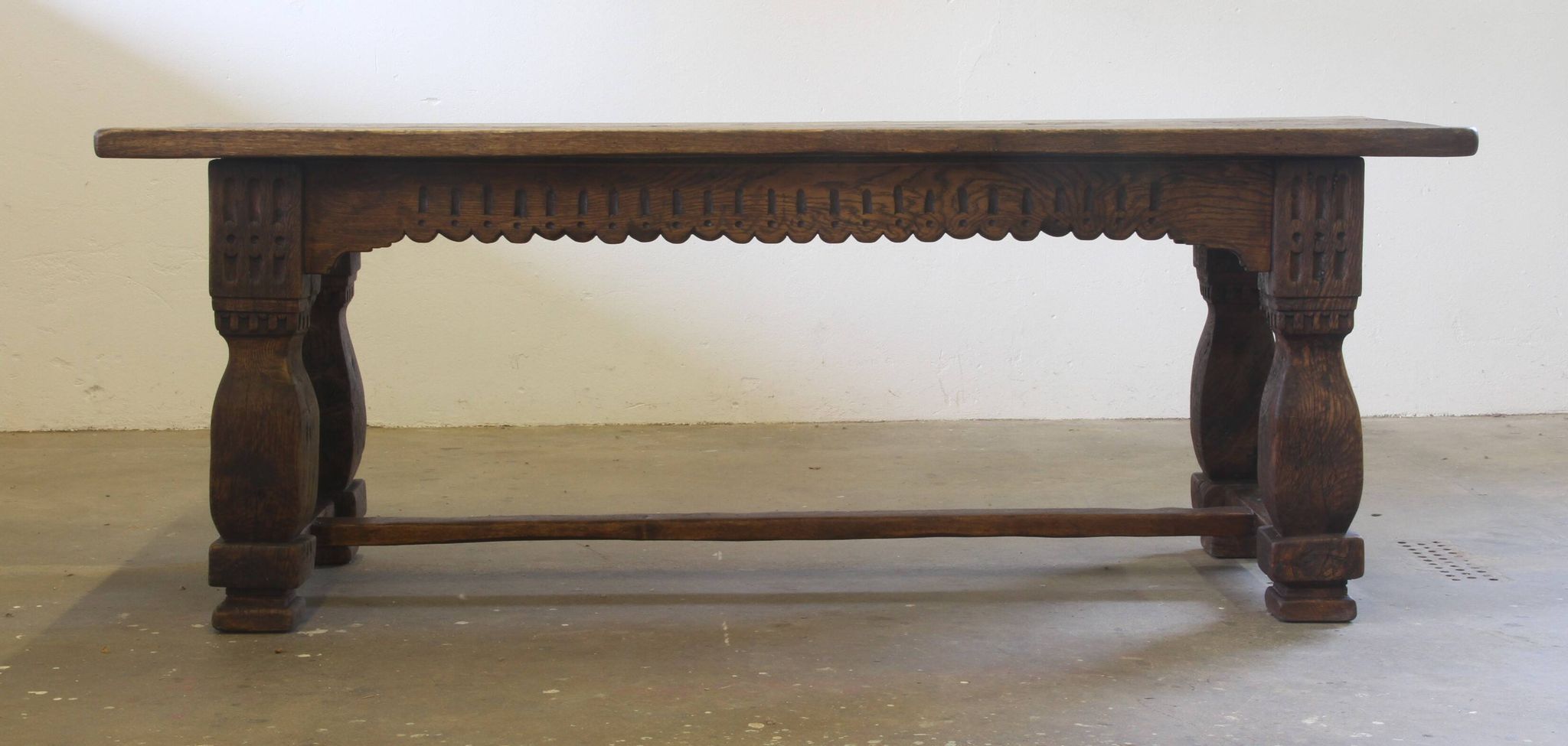 Large 17th century Jacobean style Baroque Farmhouse Refectory Table – Early