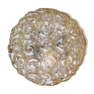 Globe lamp