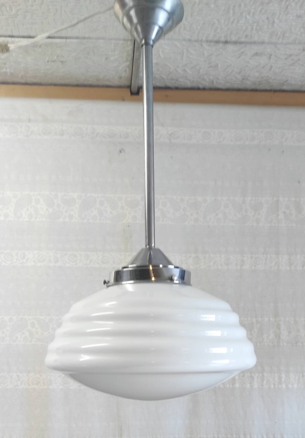 Bauhaus pendant light in chrome metal and opaline globe - 1950s