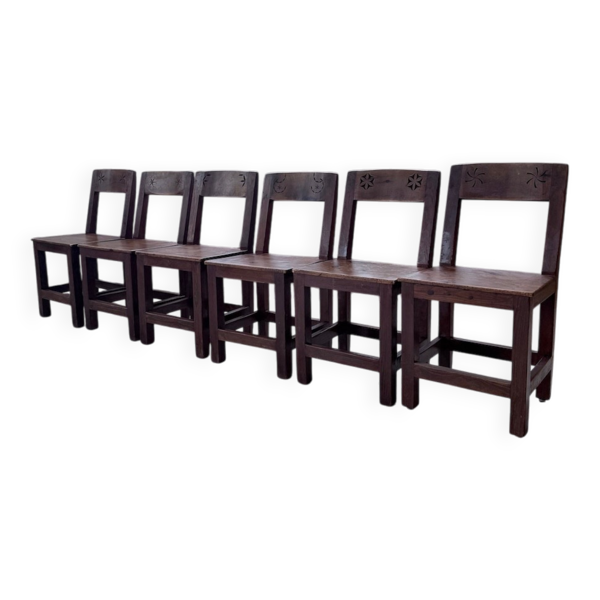 Set 4 chaises art populaire pin savoyard 1950