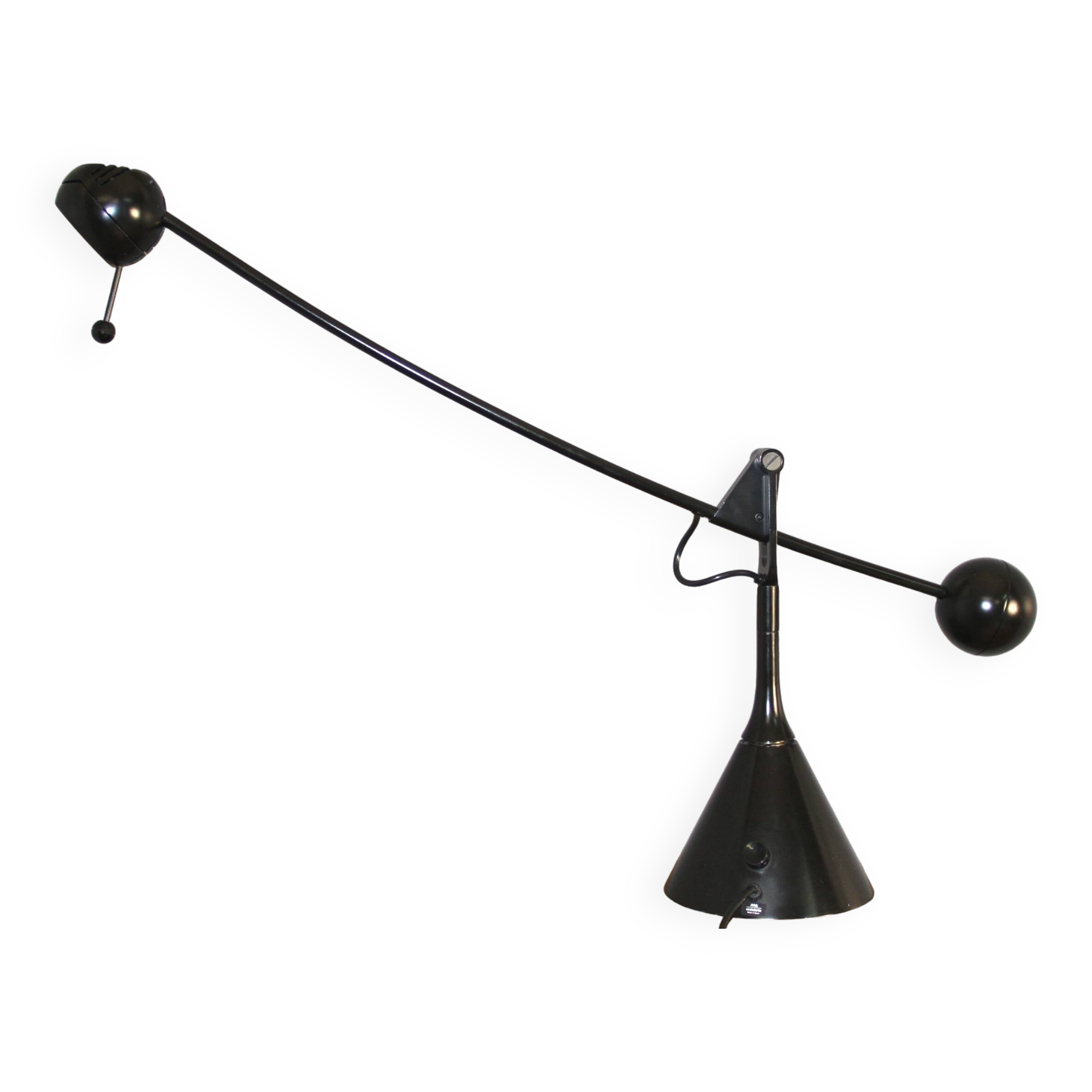 Calder Lamp, Metalarte