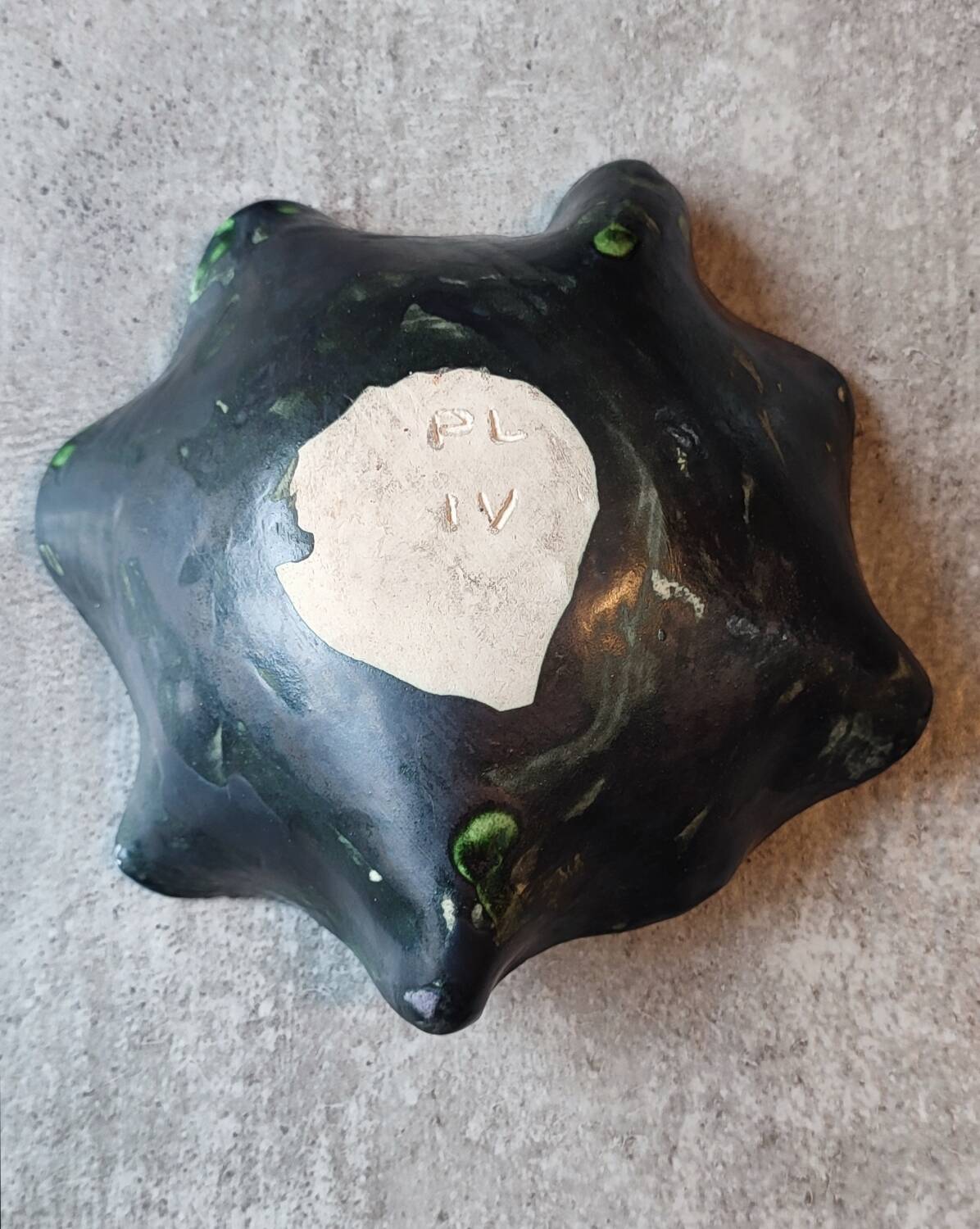 Vintage green ceramic bowl signed PL IV