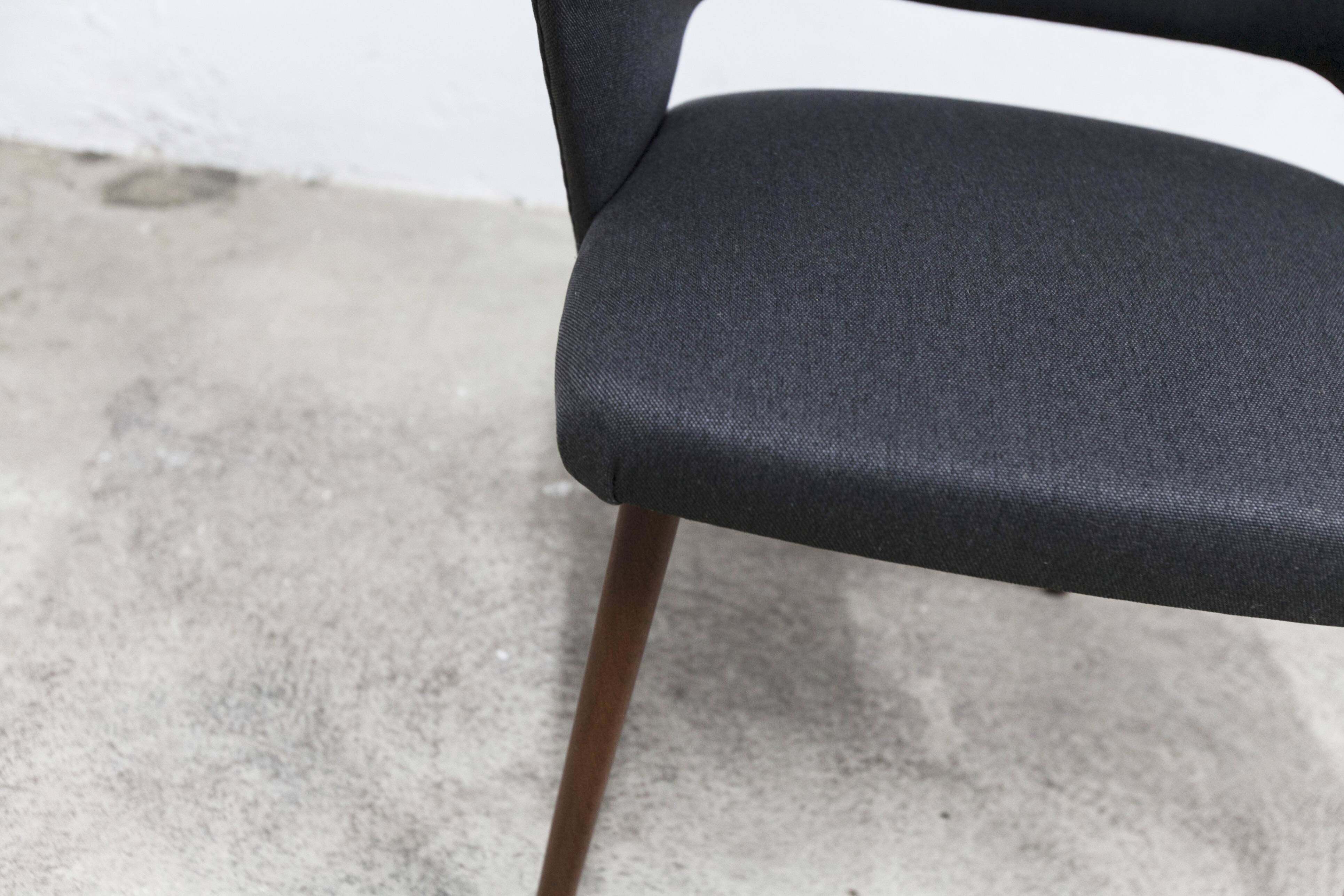 Fauteuil coquille 1958 Michel Ducaroy édition Roset restauré