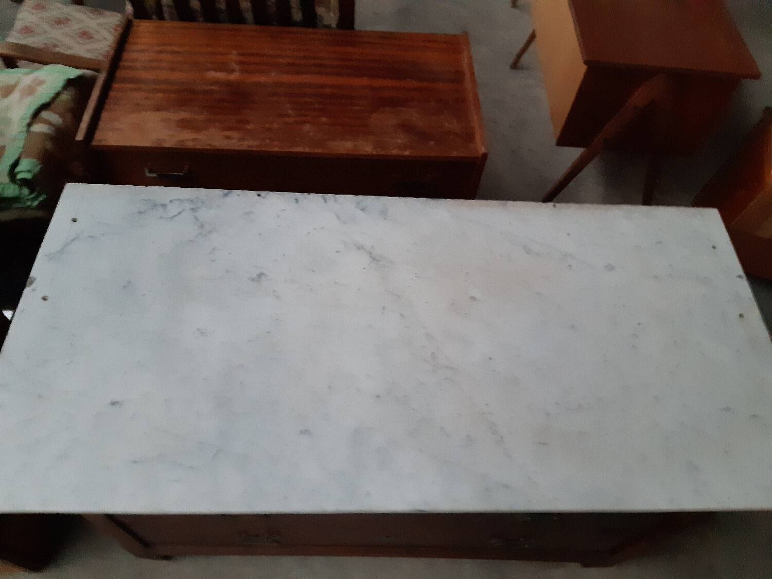 Comode dessus marbre
