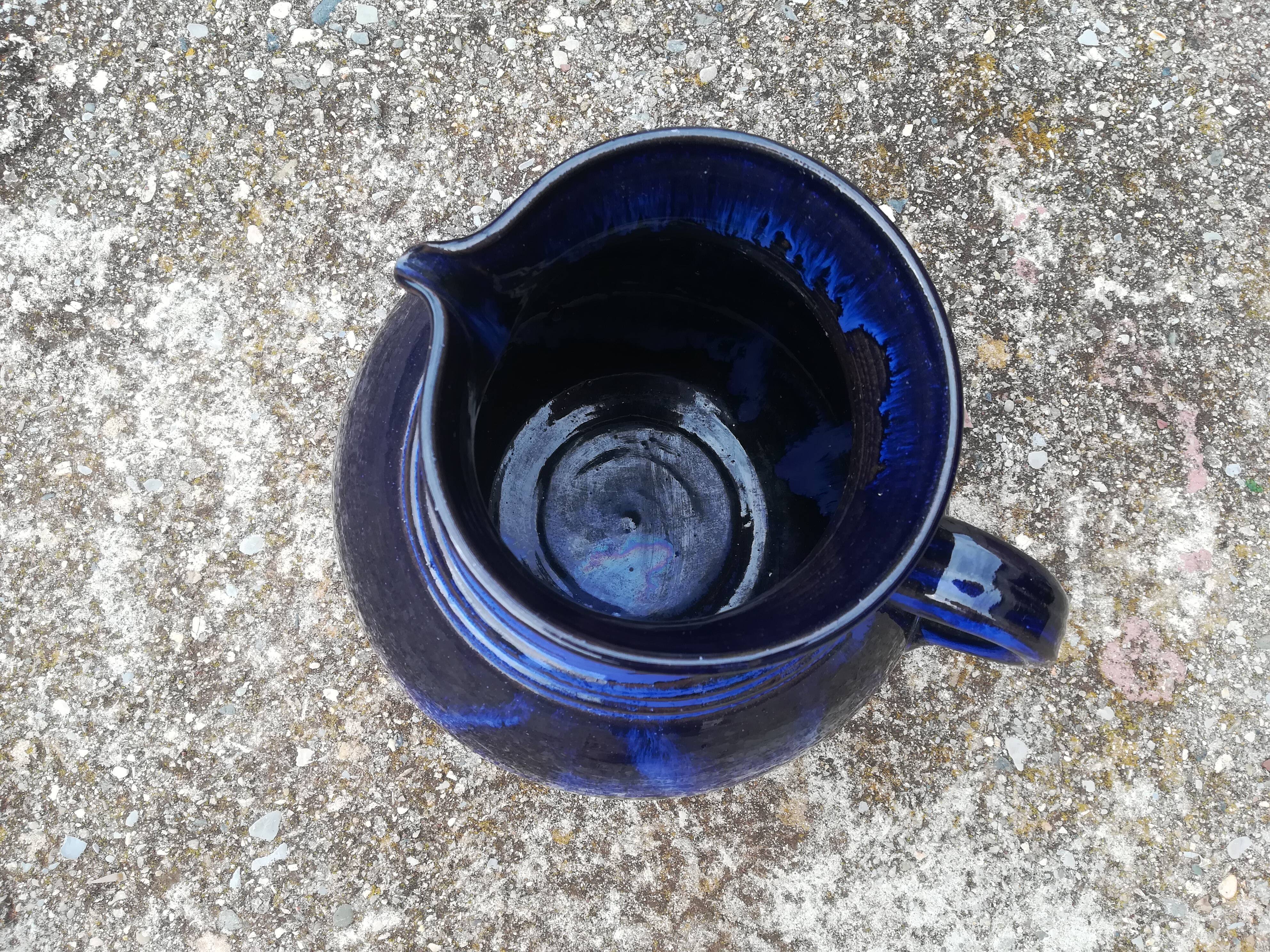 Pitcher in ceramic blue 5-litre varnished