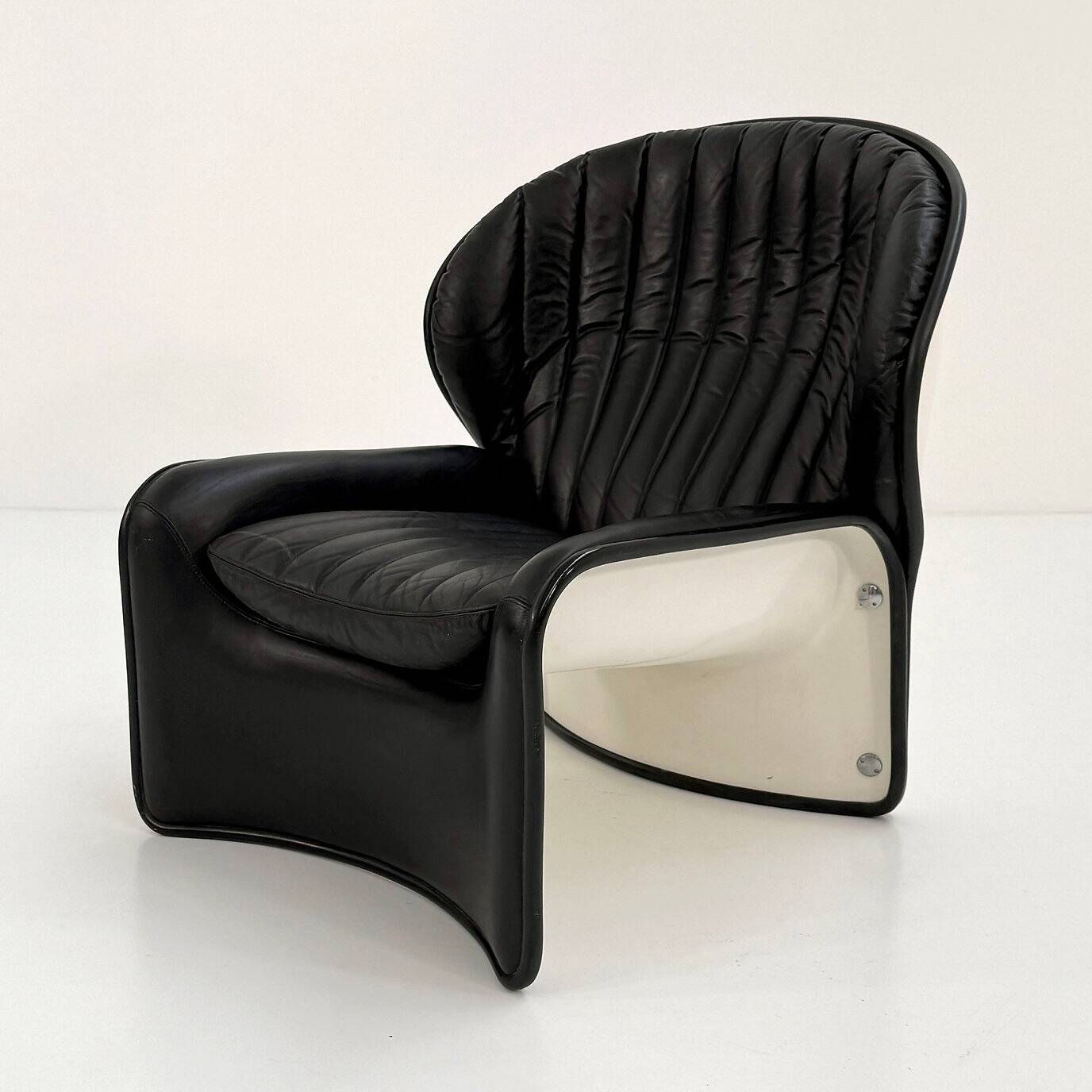 Lotus armchair by André Vandenbeuck for Strässle International, 1969
