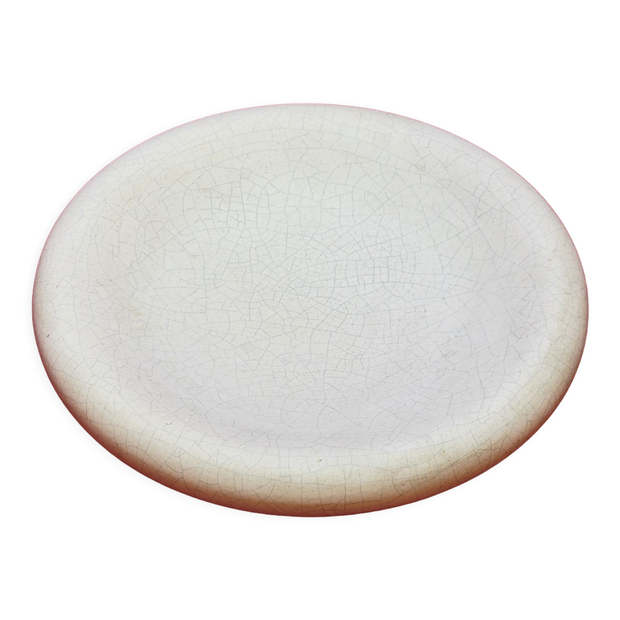 Empty white pocket in cracked ceramic matte François Chatain cup plate