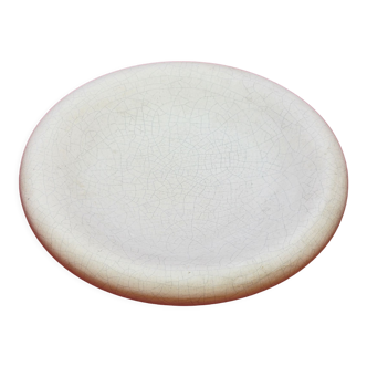 Empty white pocket in cracked ceramic matte François Chatain cup plate