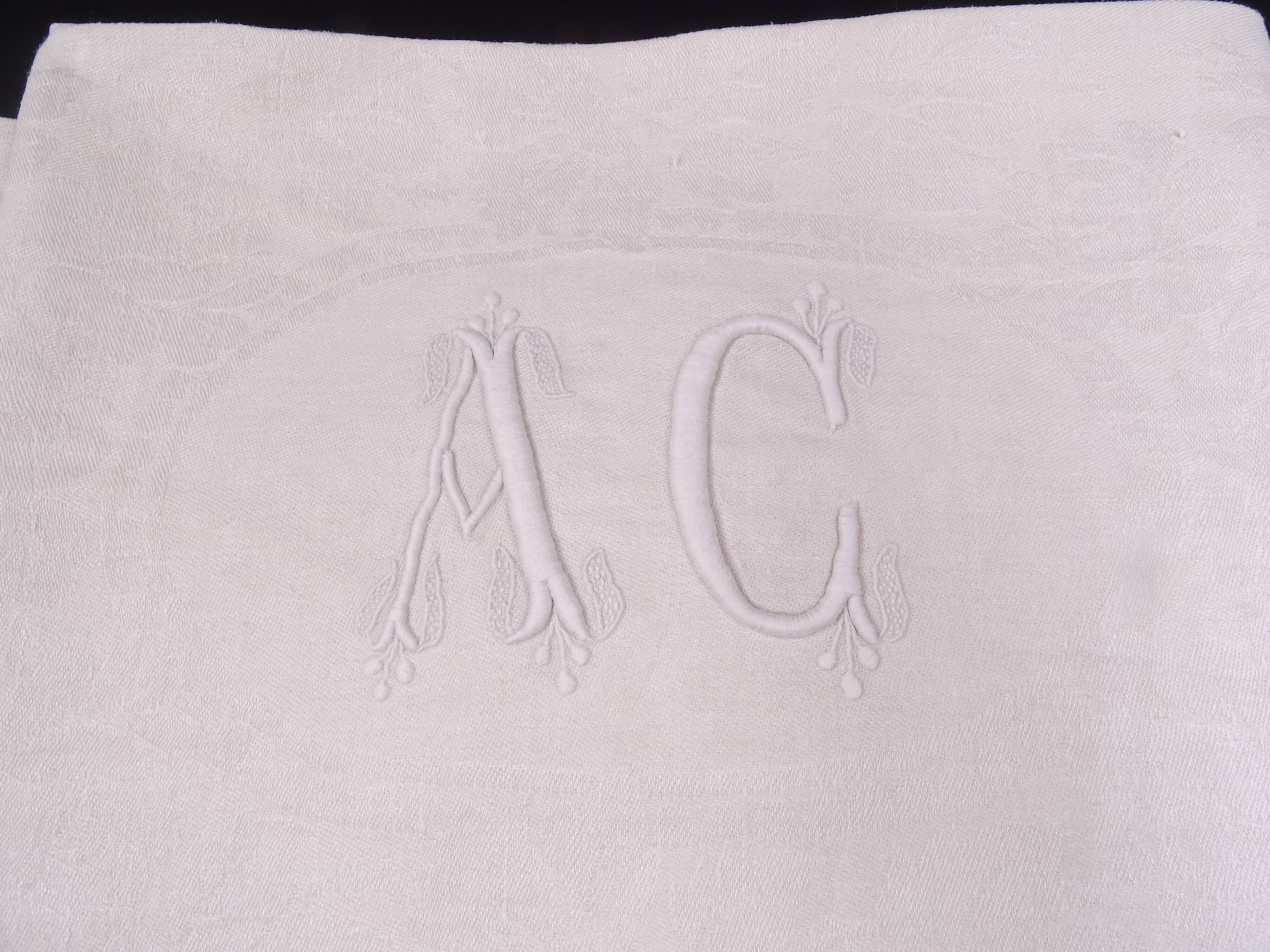Set of 17 old damasked towels and monogram ac