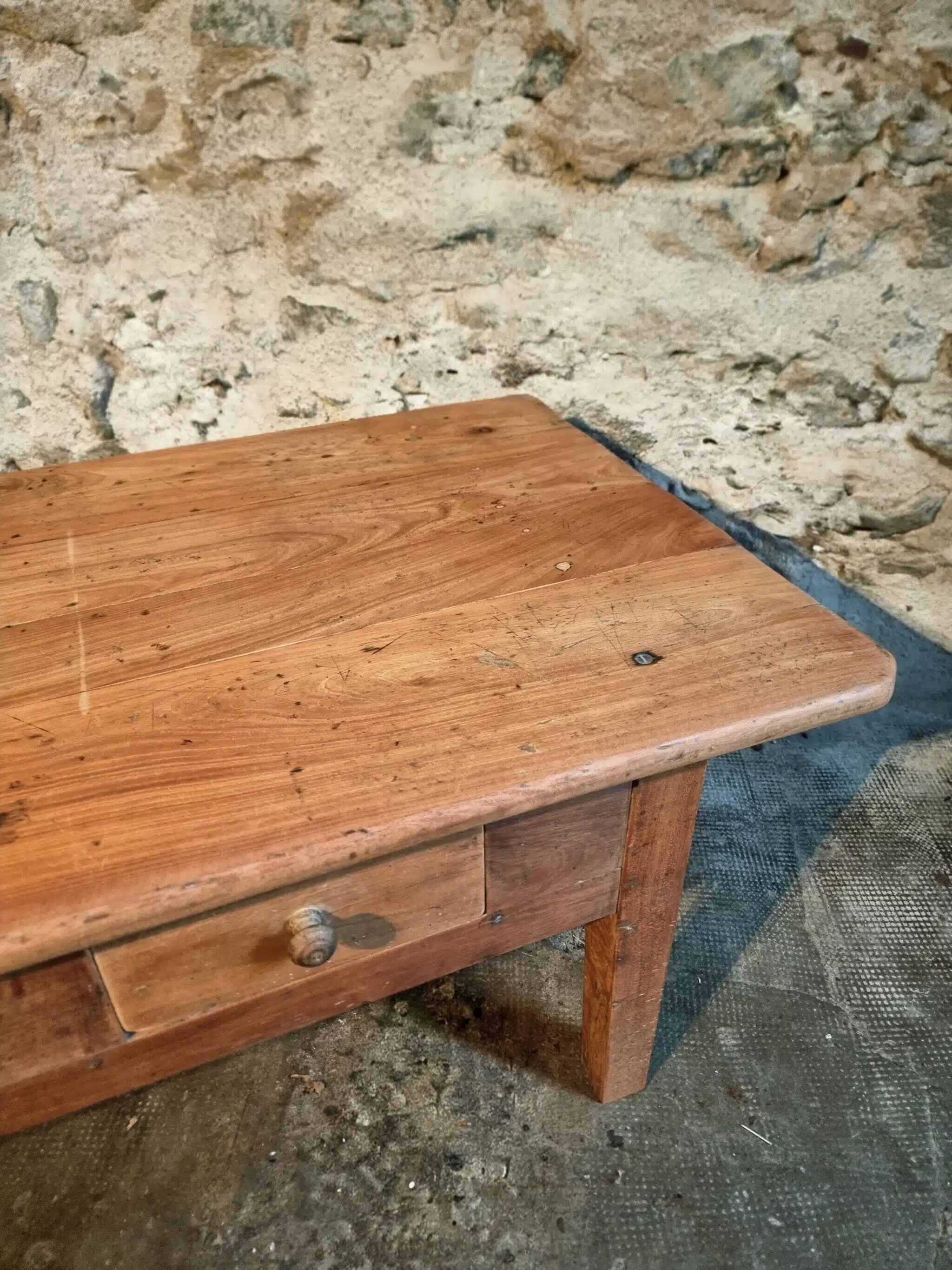 Old French rustic coffee table in cherry wood.
