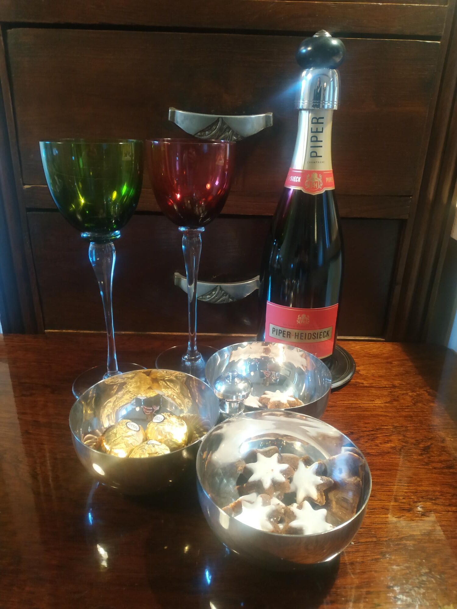 Servant 3 cups in silver metal poinçoin