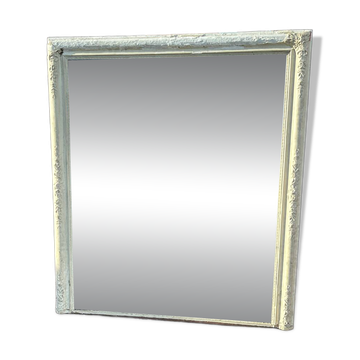 Miroir en bois et stuc blanc cassé