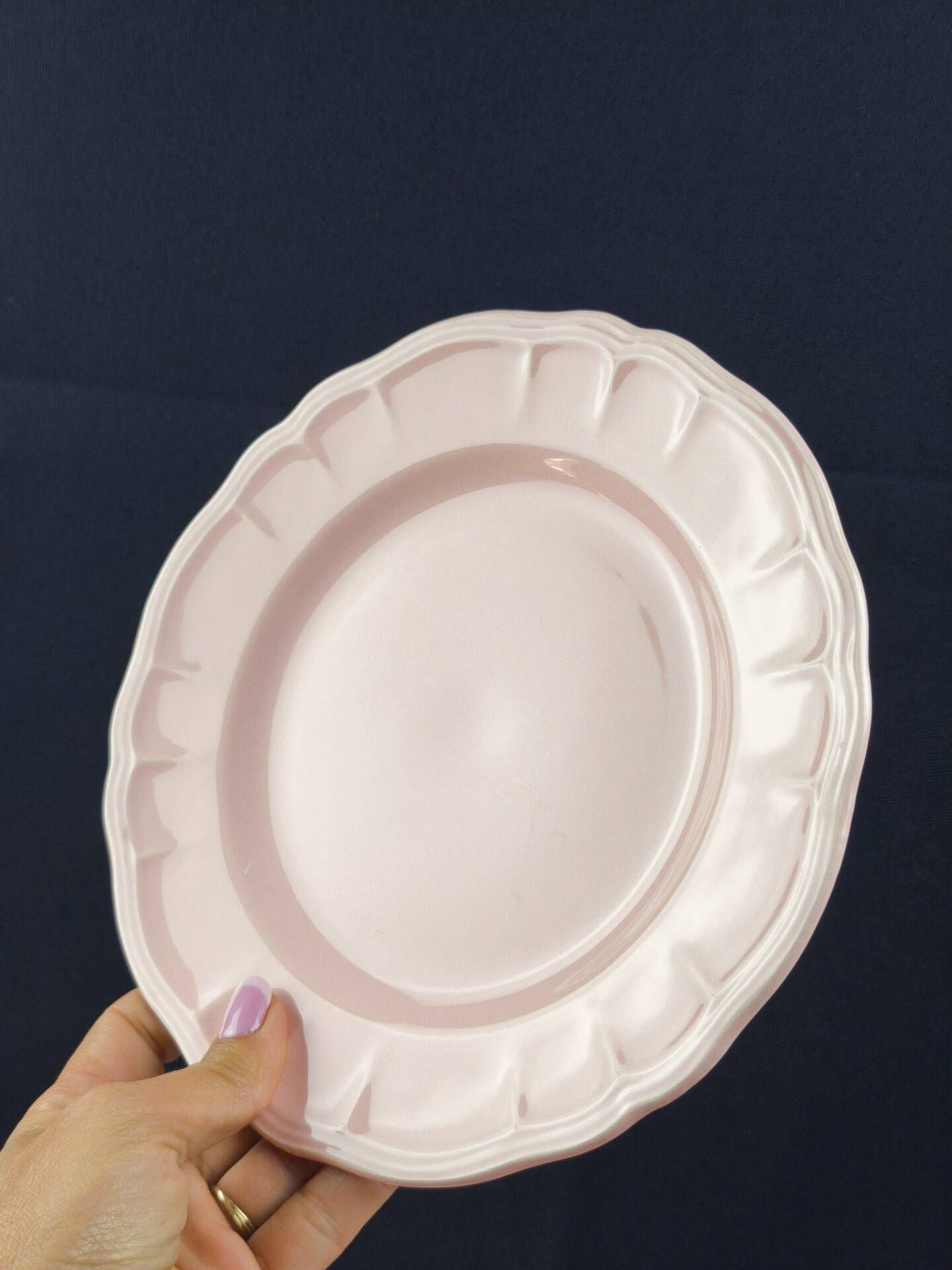 Title: 8 vintage Salins flat plates in powder pink – Ø 25.7 cm