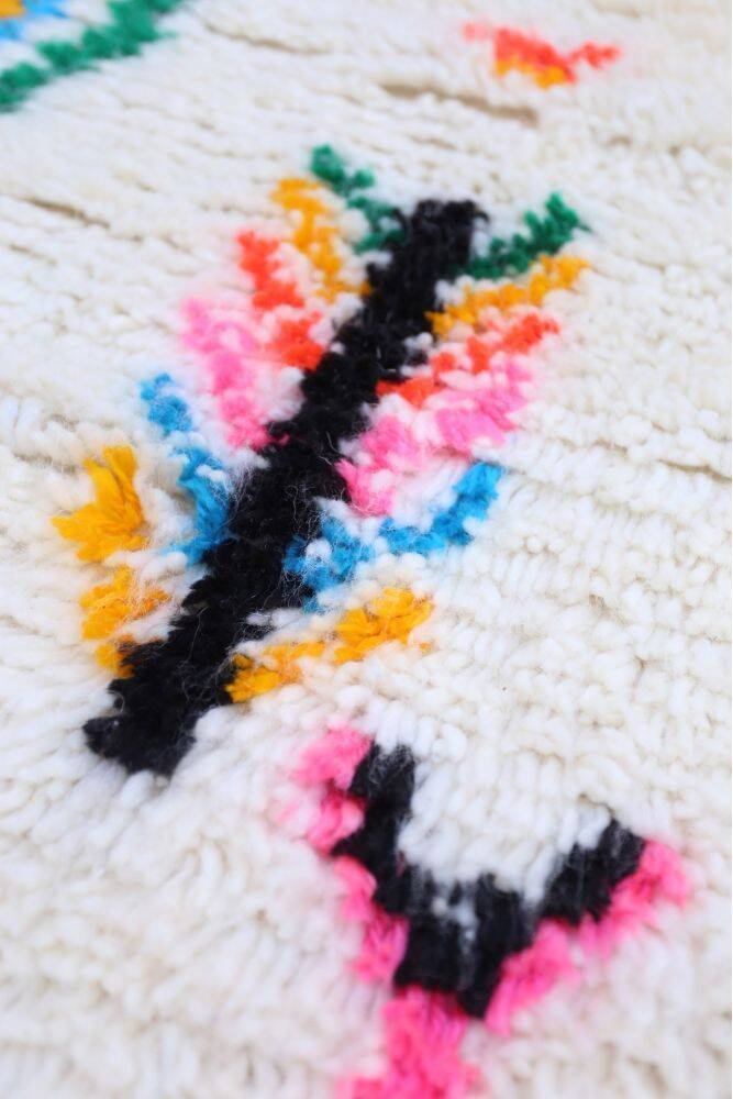 Timeless rug collection - 250 x 150cm