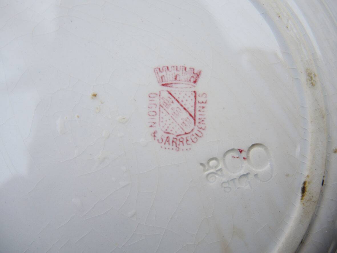 12 old talking plates from Sarreguemines – Discoverers & Inventors