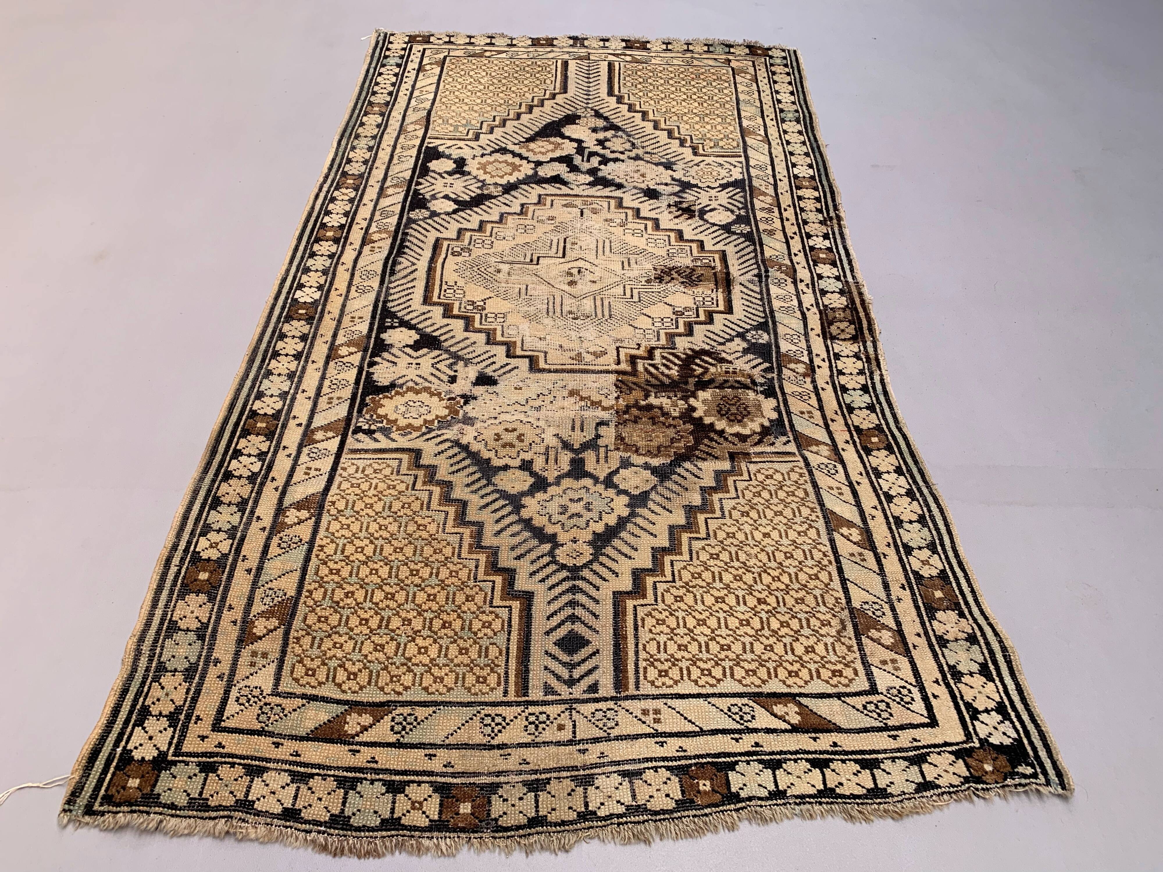 Vintage Shirvan Rug 175x97 cm, medium