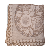Lace tablecloth and 6 towels