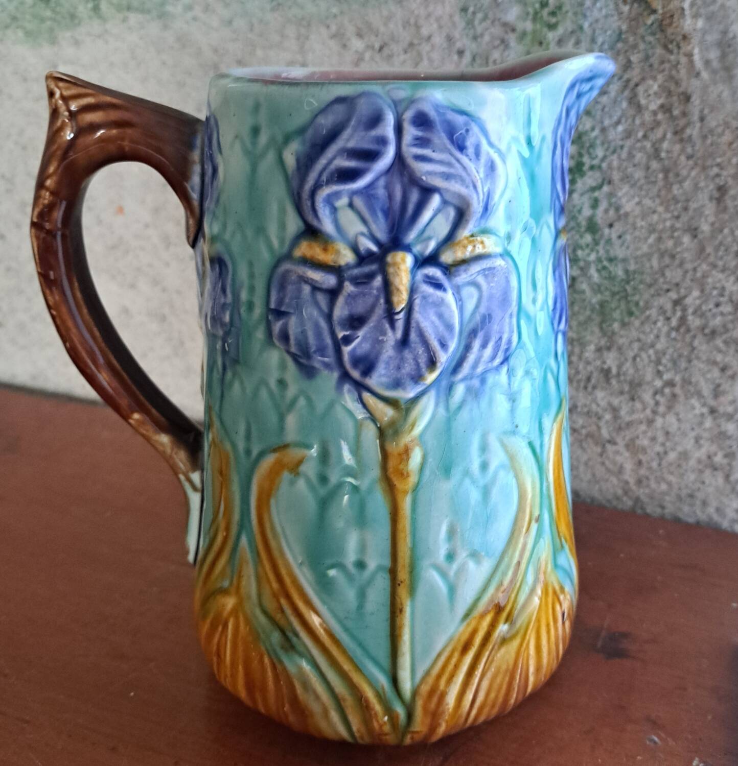 Slush pitcher