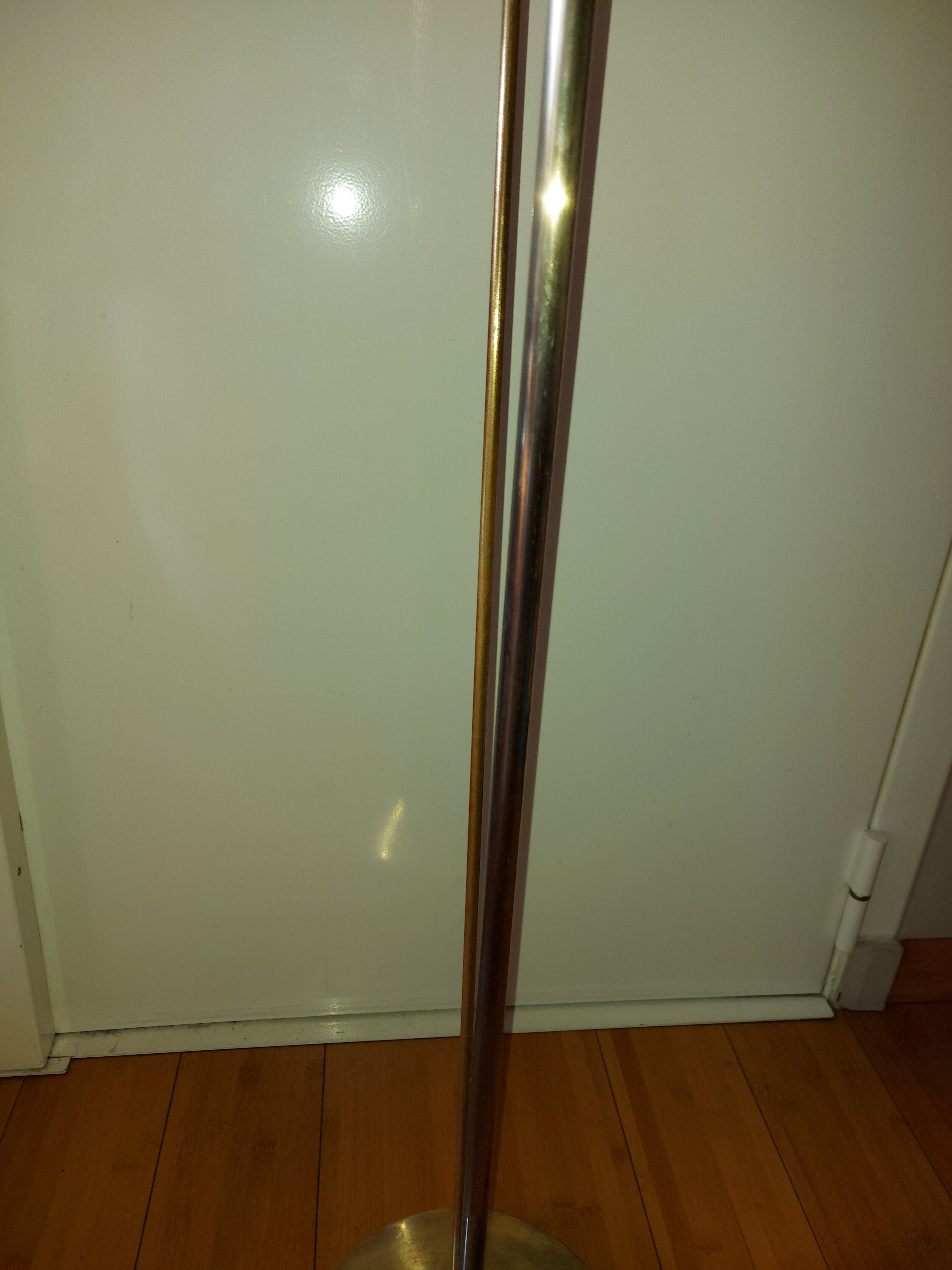 50'S lunel brass lamppost