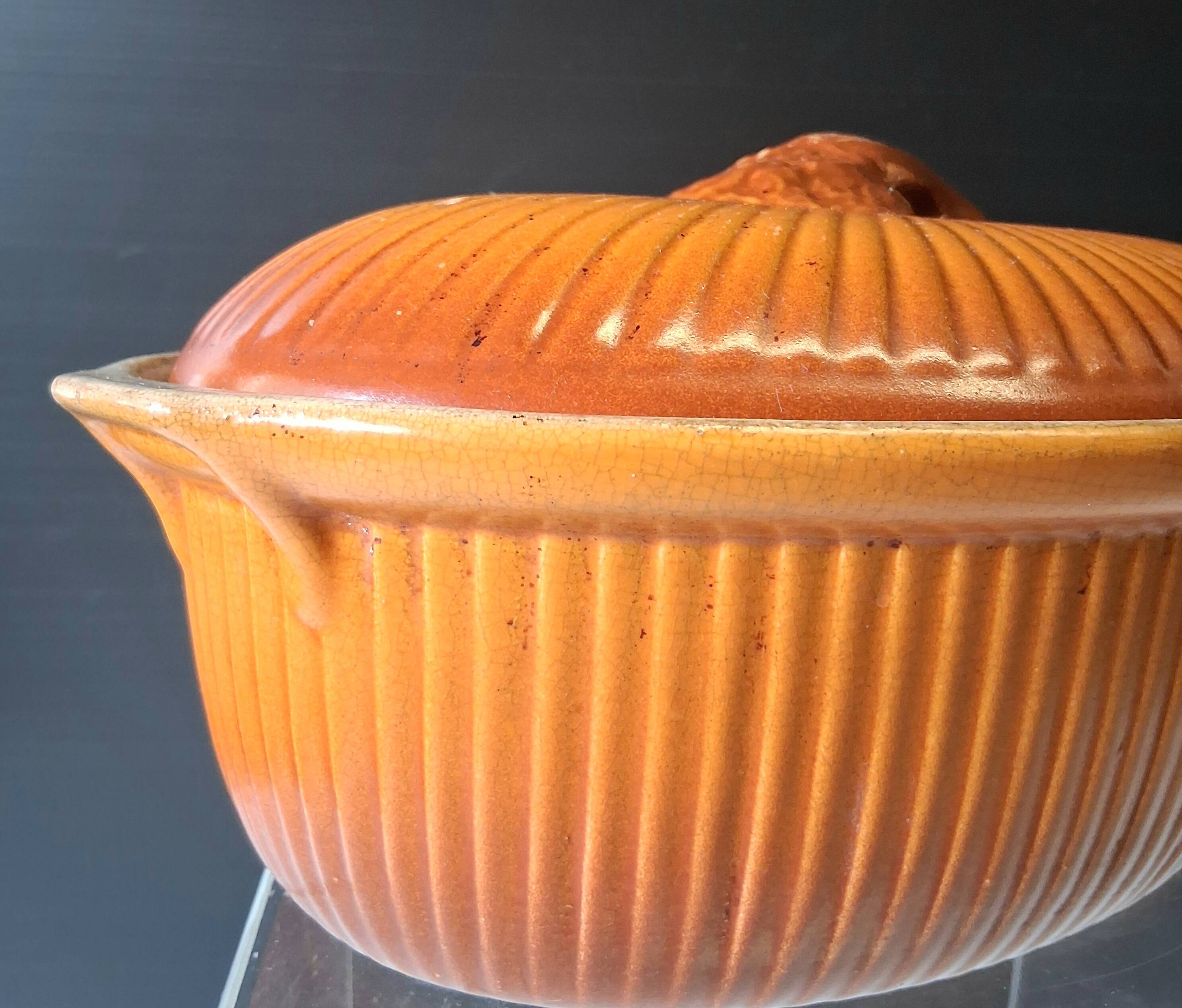 Very nice pheasant terrine dish / casserole with majolica lid.