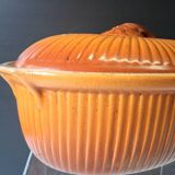 Very nice pheasant terrine dish / casserole with majolica lid.