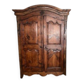 Armoire ancienne rustique style Louis XV en bois massif, 2 portes