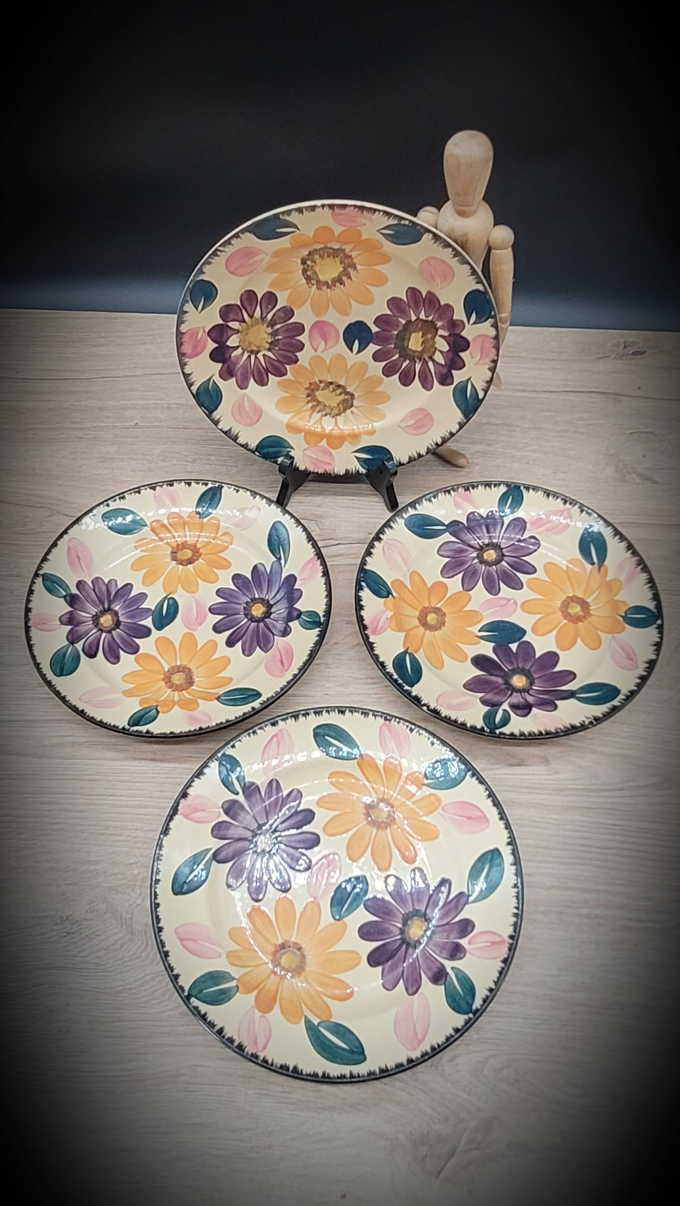 Set 4 flat plates Balkan Van Gogh